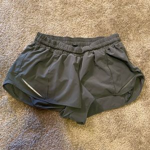 Lululemon 2.5 inch shorts